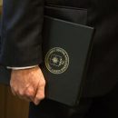 ЦРУ поздравило сборную РФ с выходом в 1/4 финала и подготовило на нее досье ЦРУ поздравило сборную РФ с выходом в 1/4 финала и подготовило на нее досье